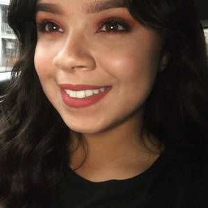 Meet your Posher, Desirae